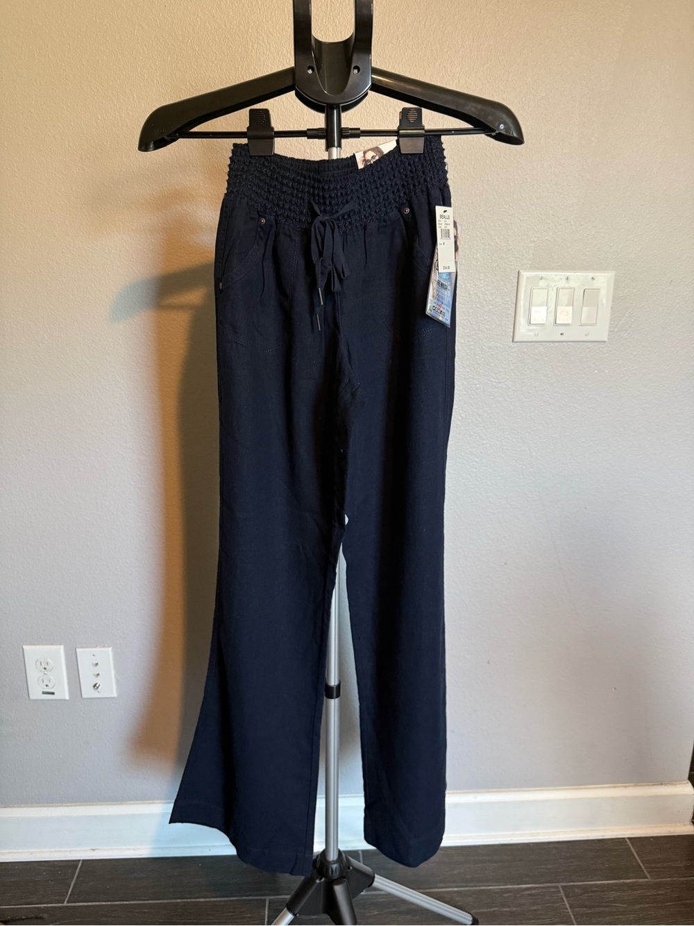 Smocked Waist Navy Wide-Leg Linen-blend Pants
